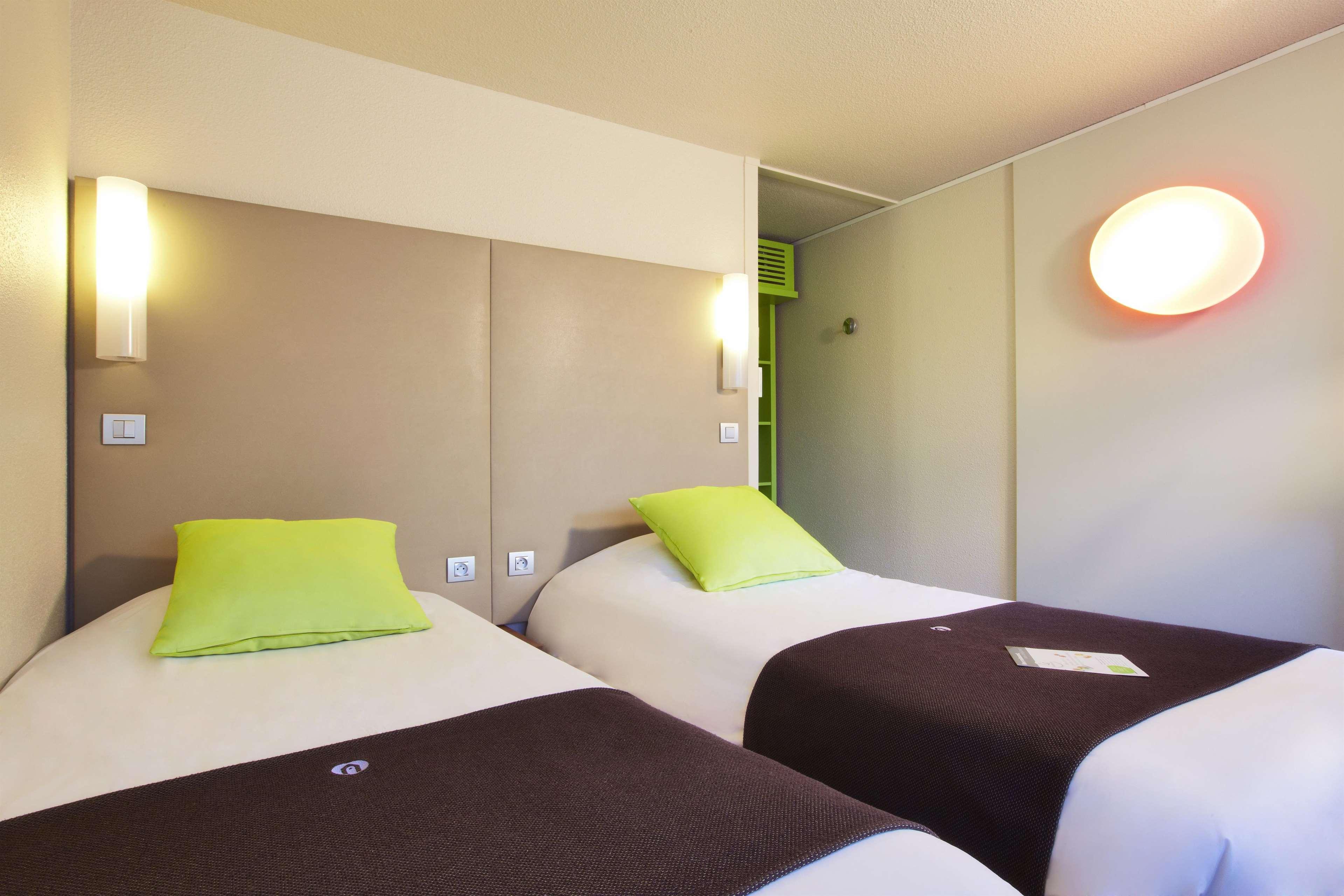Campanile Vierzon Hotell Eksteriør bilde