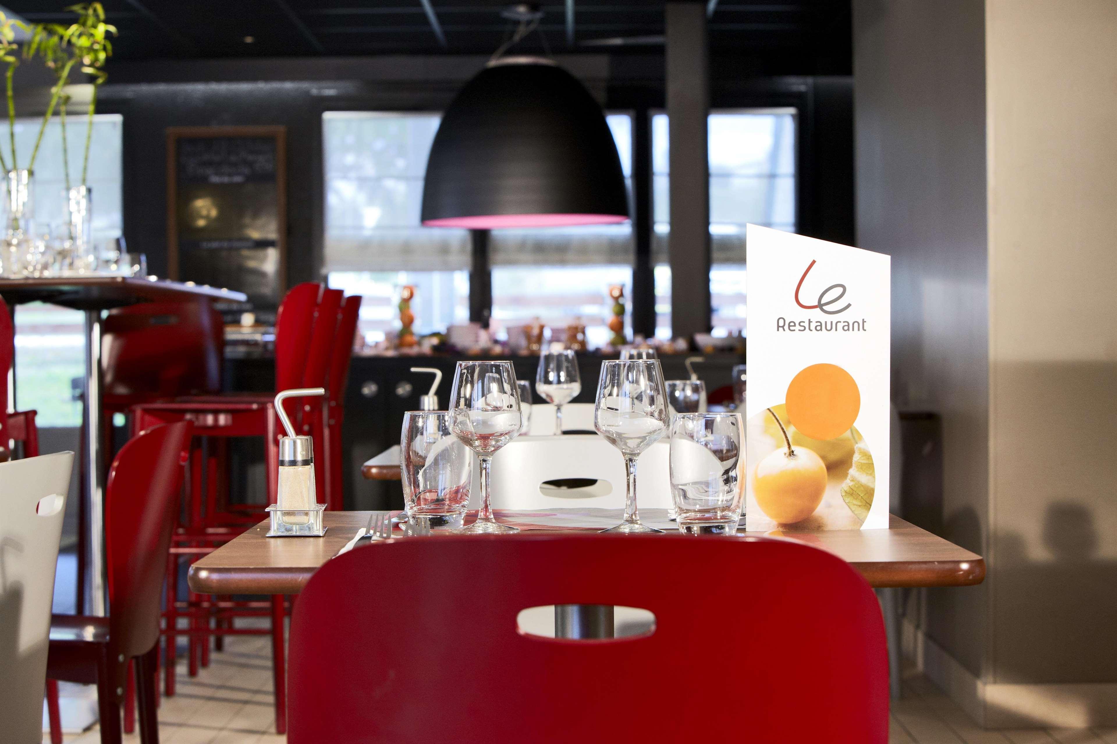 Campanile Vierzon Hotell Eksteriør bilde