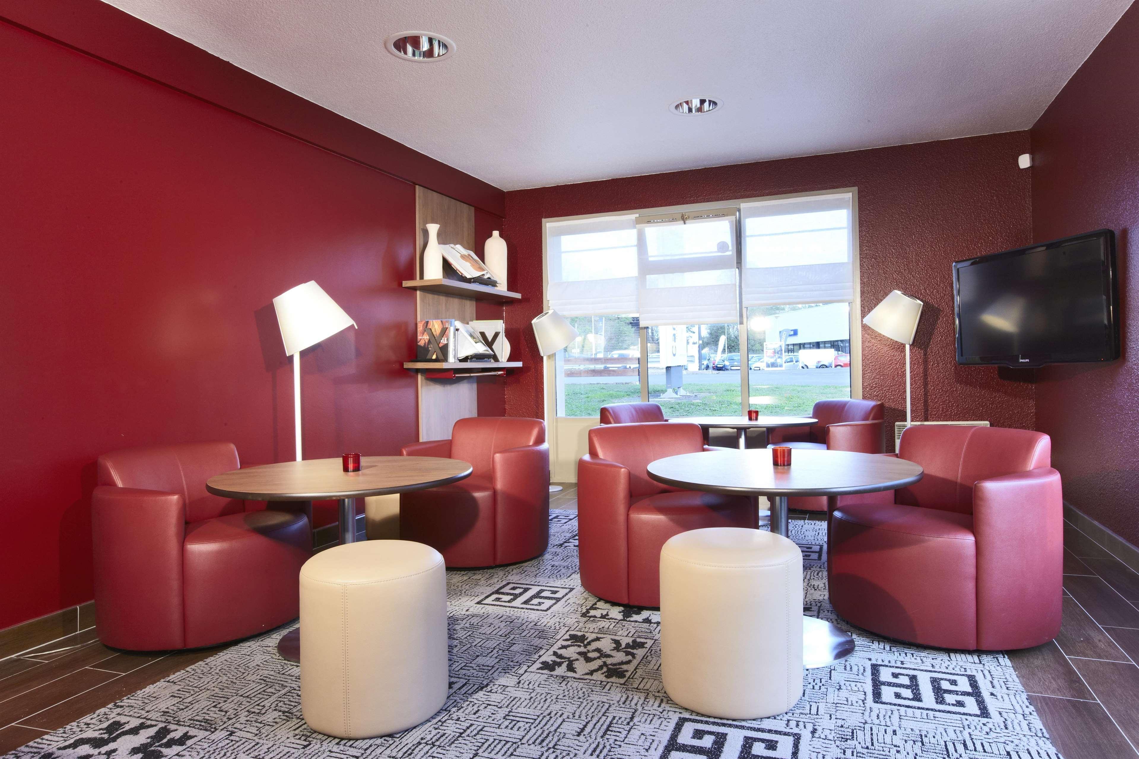 Campanile Vierzon Hotell Eksteriør bilde