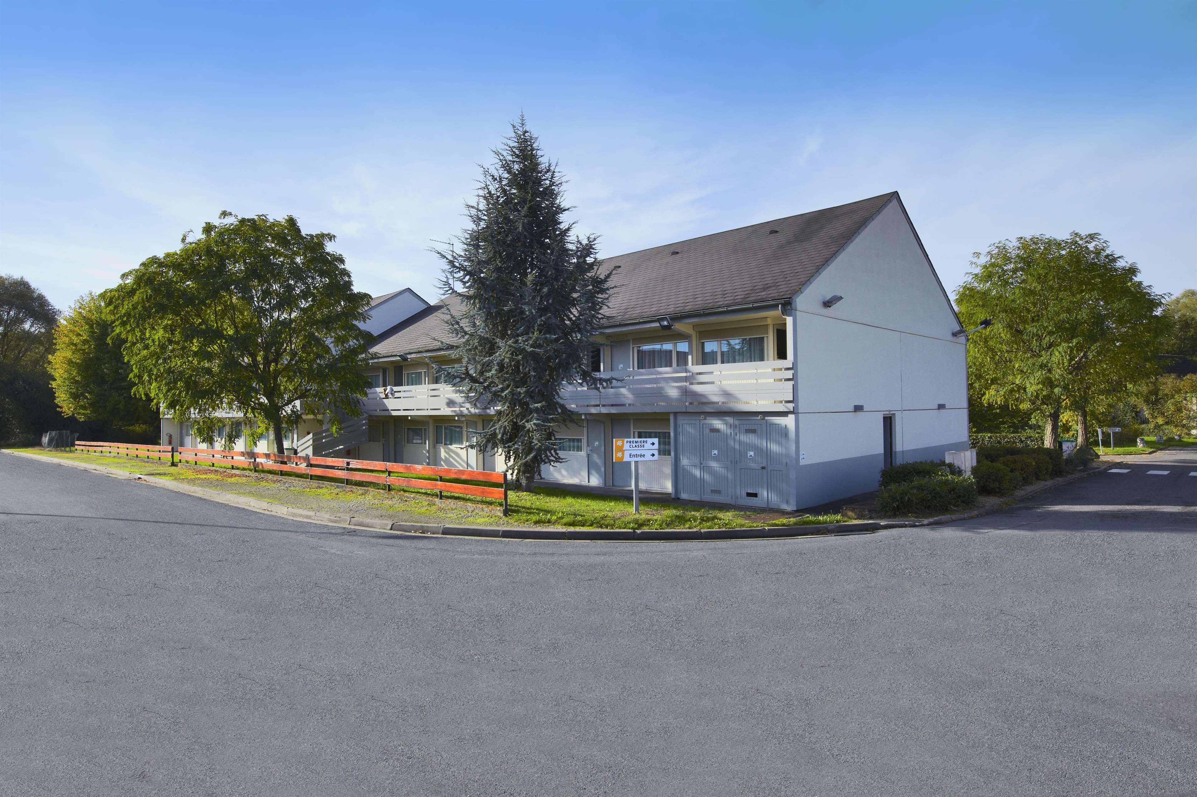 Campanile Vierzon Hotell Eksteriør bilde