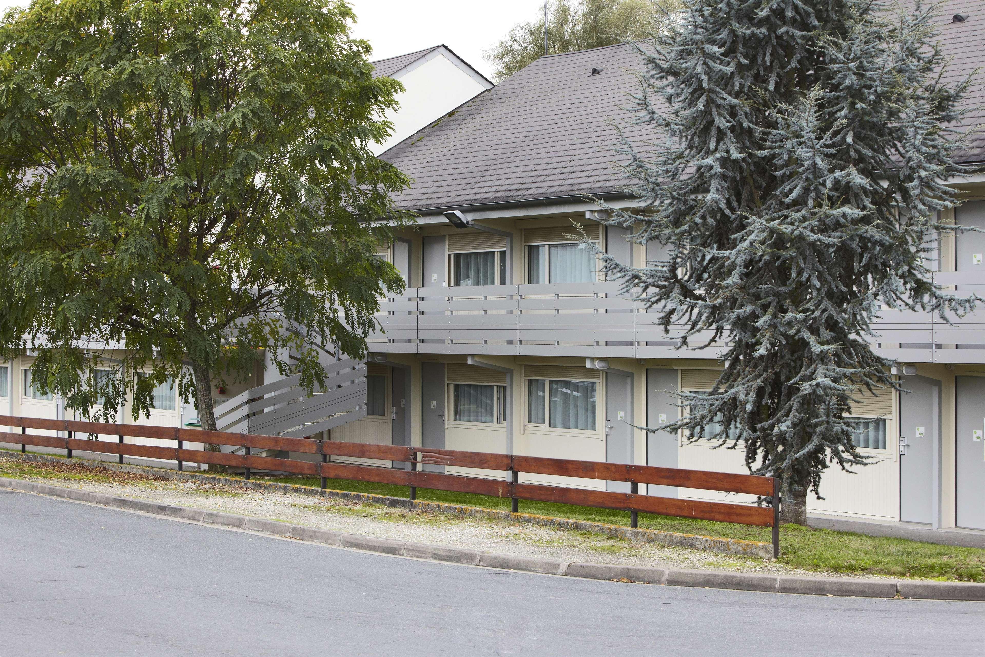 Campanile Vierzon Hotell Eksteriør bilde
